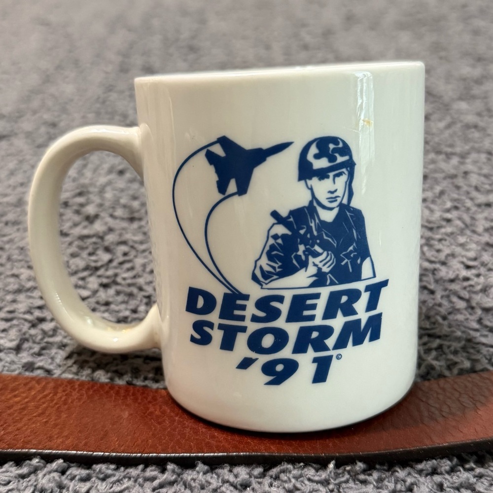 🔥 1991 Operation Desert Storm USA Military Mug Gulf War Patriotic Collectible